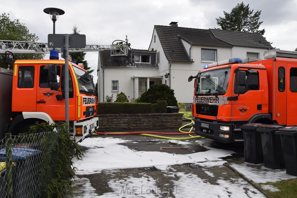 Feuer 2 Koeln Brueck Am Schildschen P50.JPG - Miklos Laubert